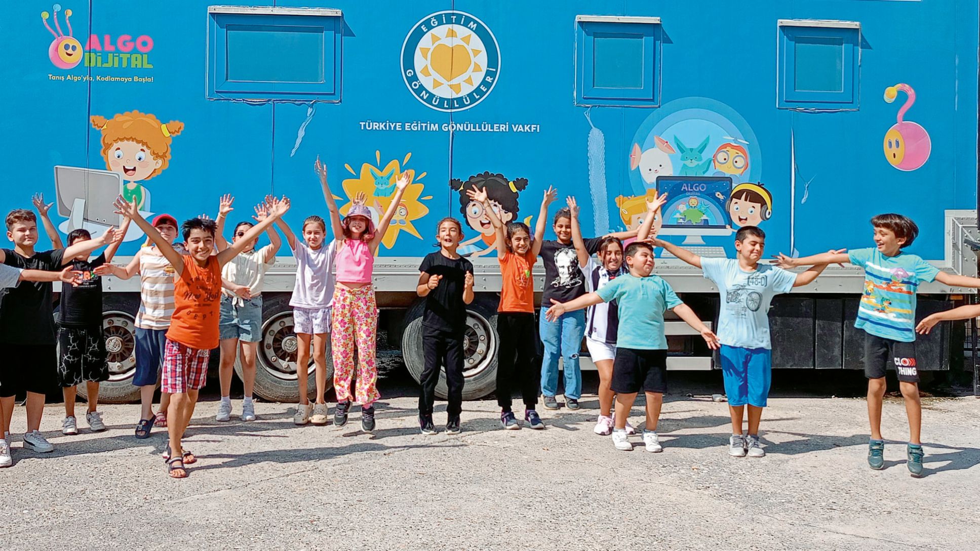 Mobile Learning Center, TEGV foundation, Hatay, Turkey, 2025, Porsche AG